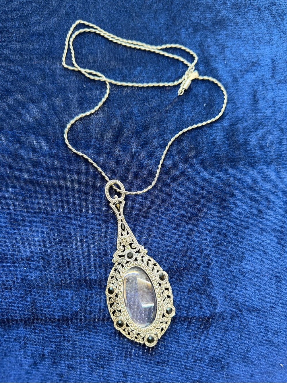 Vintage Art Deco 1928 Filigree Magnifying Glass Necklace